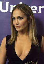 Fortunately, jennifer lopez has continued having a stunning transformation! Diese Promis Wurden Erst Im Alter Richtig Heiss Promis Jenifer Lopez Promi News