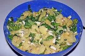 Steirischer Vogerlsalat Osterreichische Rezepte Rezepte Osterreich Essen