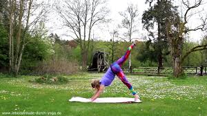 In adventure yoga, we help you cultivate the strength and clarity you need to face the challenges of following your own path, wherever it may lead. Lebensfreude Durch Yoga