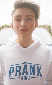 He frequently interacts with his fans through. Chase Hudson Lilhuddy Bio Age Height Weight Net Worth Facts And Family Idolwiki Com