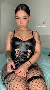 My insta-curvy dump 2 - Porn Videos & Photos - EroMe