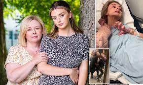 The young woman, from united kingdom, she was happy to party for the first time since she turned 18.however, his experience ended up becoming a tragedy and a lesson for young people around the world. 9wzcaeilbfzngm