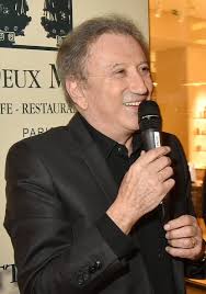 Puede que esté haciendo malabarismos con varias preguntas y dudas sobre la compra de este producto. Michel Drucker Les Conditions Effrayantes Dans Lesquelles Son Frere Jean Est Decede