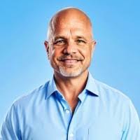 Dave Krawczyk's Instagram, Twitter & Facebook