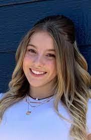 Heather Kostoff's Instagram, Twitter & Facebook