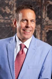 Craig Henley's Instagram, Twitter & Facebook