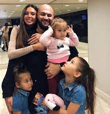 Модель и рэпер публикуют потрясающие фото в соцсетях. Dzhigan I Samojlova Stali Roditelyami V Chetvertyj Raz Kak Vyglyadyat Starshie Deti