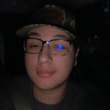 Dose anybody know of a good barber shop ?