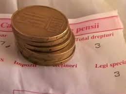 Pensia pentru limita de varsta se acorda asiguratilor care indeplinesc, cumulativ, la data pensionarii, conditiile privind varsta standard de pensionare si stagiul minim de cotizare realizat in sistemul public. Cine Iese La Pensie In 2020 Grafic È™i Calculator Cu Varsta De Pensionare In FuncÈ›ie De Anul NaÈ™terii Impact
