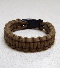 Paracord Bracelet With A Side Release Buckle 9 Steps With