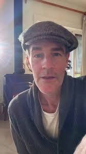 Chris Lockard's Instagram, Twitter & Facebook