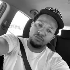 King Aura Review (@battlerapaura)