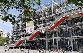 The pompidou centre is a nice alternative to the many ancient and medieval sights of paris. Centre Pompidou In Paris Infos Offnungszeiten Und Eintrittspreise Paris Mal Anders