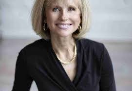 Becky Riggs's Instagram, Twitter & Facebook