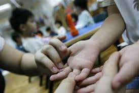 We did not find results for: Awas Penyakit Kaki Tangan Dan Mulut Mulai Merebak Republika Online