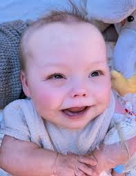 Imma sneaky... Dad has no idea imma snuggle hims head all night! Imma might  be Mommy's Service Dog, but imma Dad's head-warmer!