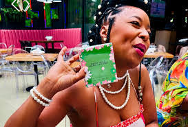 Annette Jeter's Instagram, Twitter & Facebook