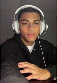 Os vídeos de FELPZZ 🤴🏽 (@felpzzkk) com wtf