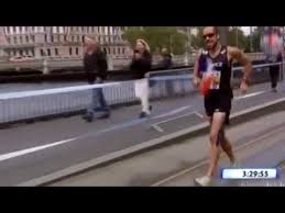 Statistiques et évolution des crimes et délits enregistrés auprès des services de police et gendarmerie en france entre 2012 à 2019 World Record Yohan Diniz Recordman Du Monde Et Qui S Arrete Pour Prendre Un Drapeau Youtube