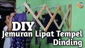 Cara membuat jemuran lipat dari besi holo dan pipa aluminium. Proses Pembuatan Jemuran Lipat Tempel Dinding Dari Kayu Youtube