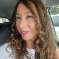 Sandy Burden's Instagram, Twitter & Facebook