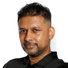 What a year it's been with Savvy! Beyond privileged to be awarded Best  Individual Broker of the Year for the Savvy direct team! Huge thanks to  both Bill Tsouvalas for the opportunity