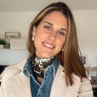 40+ "Lucia Serna" profiles