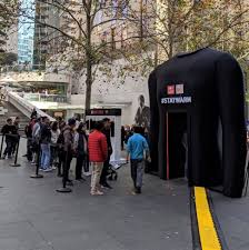 As some of you know (and some of you probably don't) i have relocated my life to sydney for a while. Staywarm With Heattech Thermie Activation The Shorty Awards