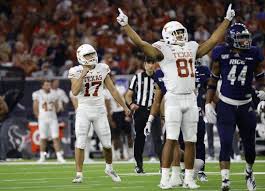 University of texas student and longhorns linebacker jake ehlinger was found dead on thursday, austin police department confirmed. Ehlinger Throws 3 Td Passes No 12 Texas Beats Rice 48 13