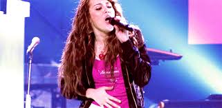 Aprende a tocar el cifrado de best of both worlds (hannah montana) en cifra club. Hannah Montana And Miley Cyrus Best Of Both Worlds Concert Gif Wifflegif
