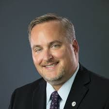 Jay Lytle's Instagram, Twitter & Facebook