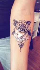 Einzigartige Geometrische Rose Forearm Tattoo Ideen Fur Frauen Mandala Floral Flower Arm T Blume Arm Tattoos Tattoo Ideen Rosen Tattoo Frau