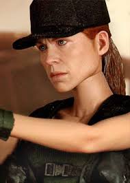 There is 2 sizes to choose from; Terminator 2 Judgment Day Sarah Connor In 1 6 By Hot Toys