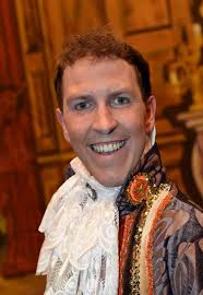 Former Eastenders stars as Fairy Godmother in Middlesbrough panto