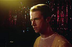 And if you're feeling lonely you should tell me before this ends up as another memory will you tell the truth so i don't have to lie? Wallows Hit The Karaoke Bar In Are You Bored Yet Video Rolling Stone