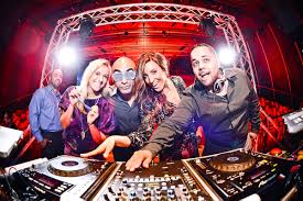 Boston wedding dj with photo booth. Pose Photo Experiences Photo Booths 2018 Best Of Boston Weddings Winner By Boston Magazine