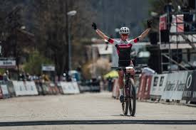 But my parents and i wanted that i do a summer sport and we chose the mountain bike in the ski station where i lived (les carroz. Loana Lecomte