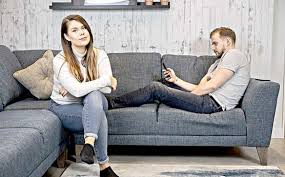 وكذلك في حالة تعرض شخص على تهديد او ابتزاز من خلال اتصال هاتفي ، يكون من الضروري أن يتعرف على موقع رقم الهاتف. Ø£Ù„ÙˆØ§Ù† Ø§Ù„ÙˆØ·Ù† Ø®Ø¯ Ø¨Ø§Ù„Ùƒ Ù…Ù† Ù‚Ø¹Ø¯ØªÙƒ 8 Ø£Ø´ÙƒØ§Ù„ Ù„Ù„Ø¬Ù„ÙˆØ³ ØªØ­Ø¯Ø¯ Ø´Ø®ØµÙŠØªÙƒ ÙˆÙ…Ø³ØªÙˆØ§Ùƒ Ø§Ù„Ù…Ø§Ø¯ÙŠ