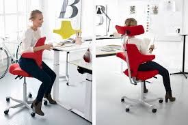 The saddle back has been designed to provide comfort in various positions and. Hag Capisco Ergonomic Chair Say Goodbye To Back Pain Do It Professionally