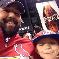 Eddie Faunce's Instagram, Twitter & Facebook