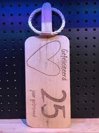 Bol Com Broodplank 25 Jaar Getrouwd Serveerplank Trouwen Bruiloft Cadeau