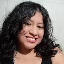 According to cat lovers, it's the mystery of not knowing what they are  thinking about that makes them charming. In only looking at them, they  become so captivating it's hard to look