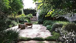 A Lush Multi Purpose Garden With Clever Entertaining Zones Backyard Landscaping Designs Backyard Landscaping Garden