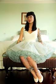 Pin By Alia Moore On Wedding 50s Fashion Dresses 50s Fashion Fashion