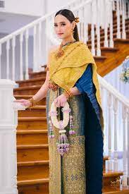 the chut thai chakkraphat ช ด สไตล ไทย ไทย