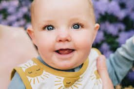 Sheffield Botanical Gardens Spring Mini Sessions » Sheffield Family  Photographer