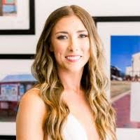 Allison Huffman's Instagram, Twitter & Facebook