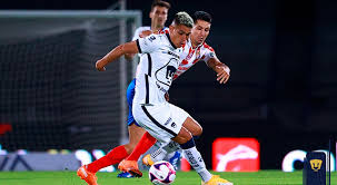 En lo que va del año 2020, el estadio olímpico universitario se ha convertido en un verdadero lugar de horror y sufrimiento para los rivales de pumas, y el siguiente que no saldría vivo de cu, es chivas, equipo que reciben hoy por la noche. Pumas Vs Chivas Youtube Resumen Goles 2 2 Estadisticas Fecha 16 De La Liga Mx Libero Pe