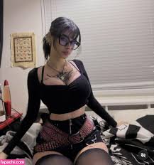 maevetale  Mivvylynn  mysterymaeve leaked nude photo 0016 from  OnlyFansPatreon