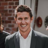 30+ perfis com “Kohler Mba”